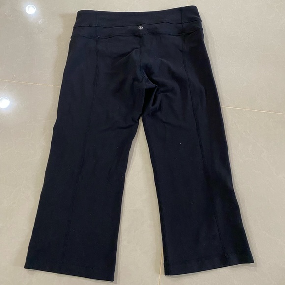 Lululemon wide leg - Picture 1 of 3